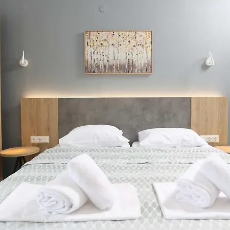 Adonis Hotel Kriopigi