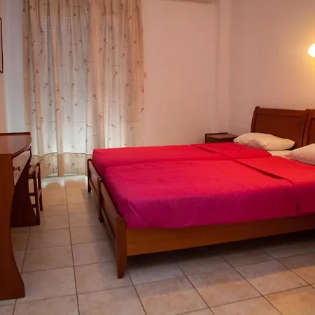 Adonis Hotel Kriopigi