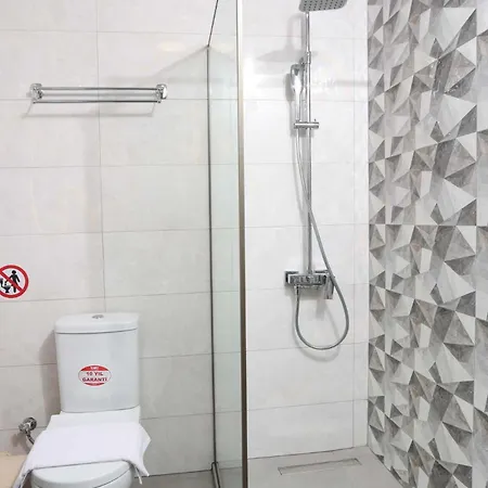 Adonis Hotel