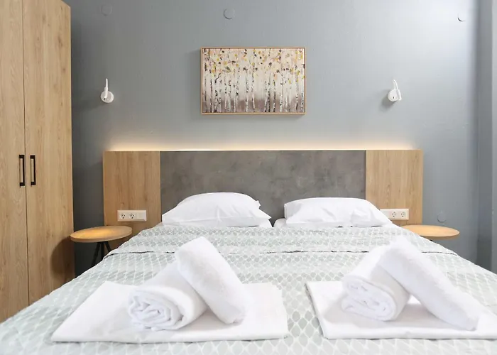 Adonis Отель Криопиги