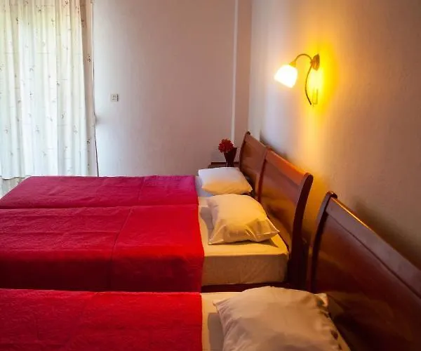 Hotel Adonis
